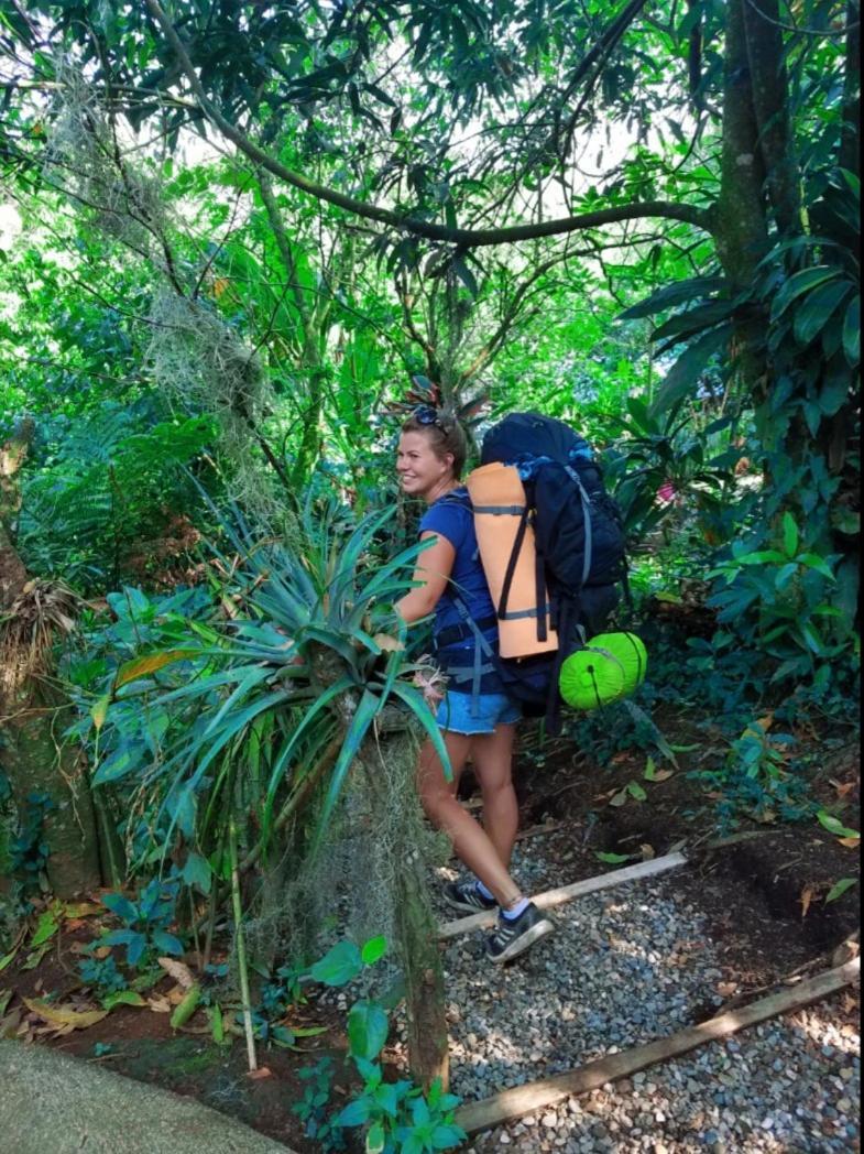 Hostal Azul Del Lago Agua Azul エクステリア 写真